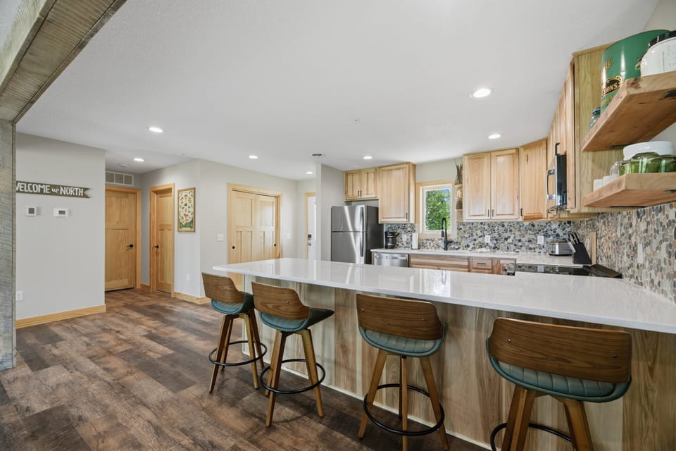 House, 3 Bedrooms | Private kitchen | Fridge, oven