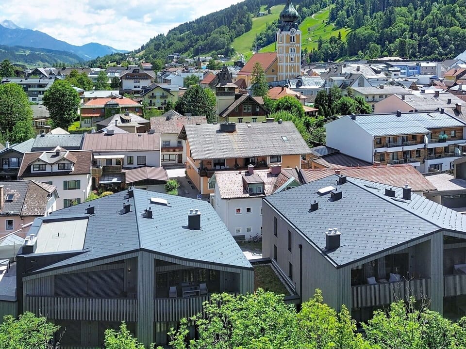 Residential Area, Roof, Home, Landscape, Neighbourhood, House, Town, Suburb, Urban Design, Rural Area