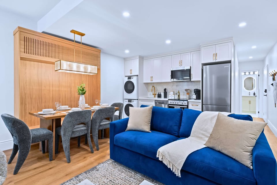 Living space linking the kitchen and dining for comfort and convenience.