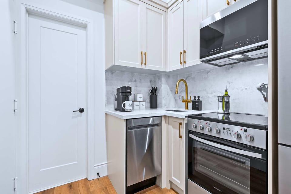 Kitchen with everything you need for easy cooking and storage space