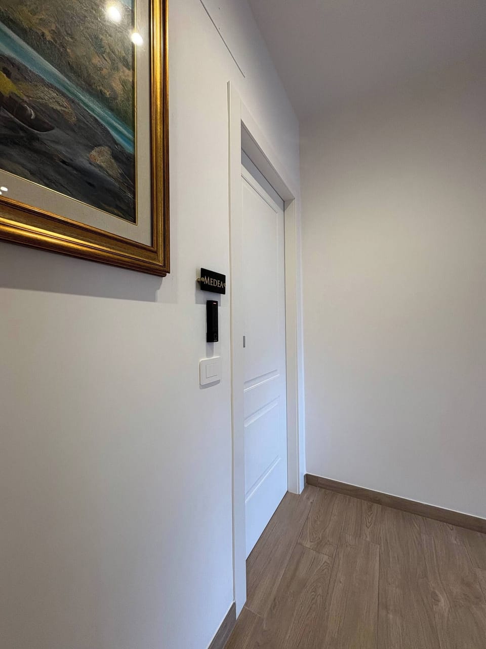 Room, 1 Bedroom, Balcony | Interior