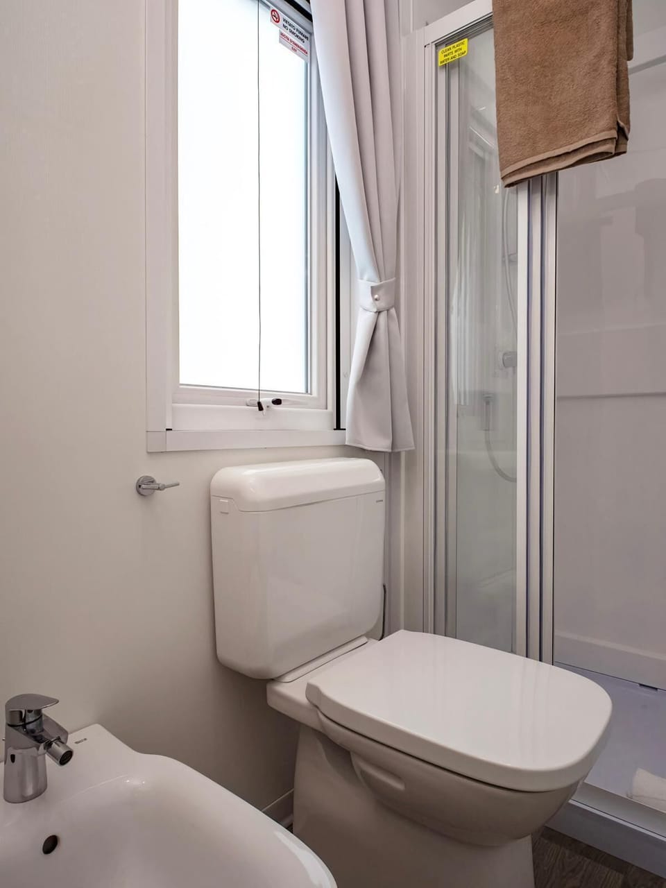 Bungalow | Bathroom