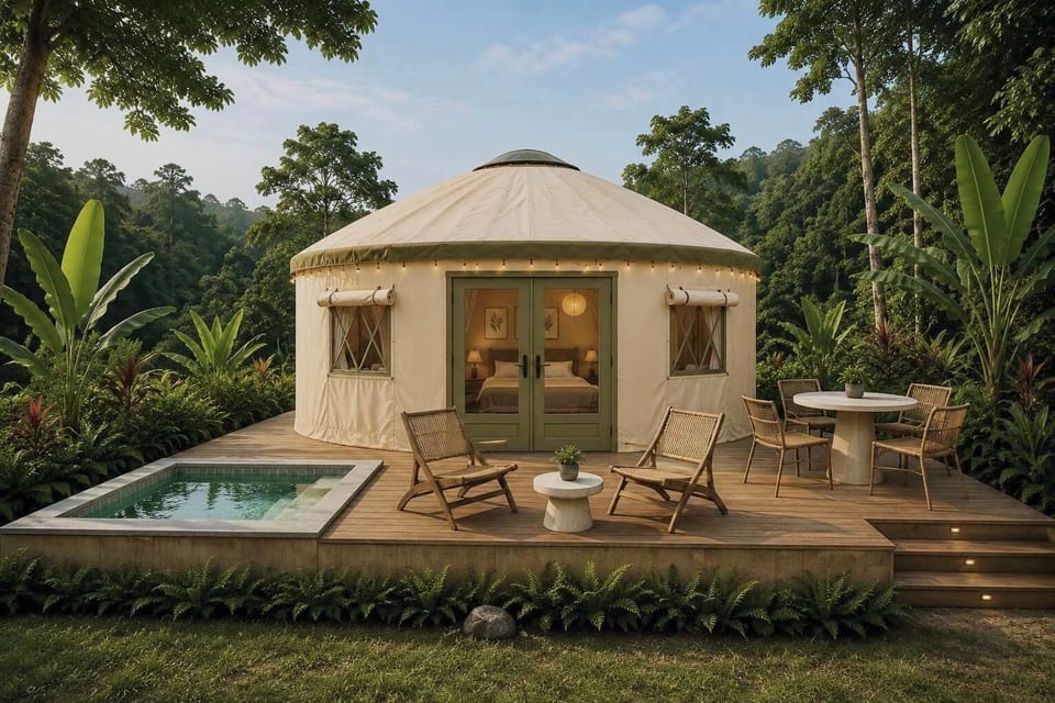 Arenal Yurt with private pool and seating area