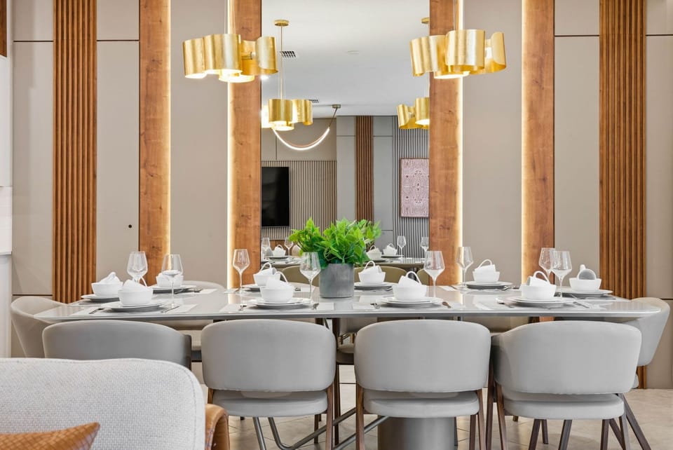 House (Multiple Bedrooms) | Dining room