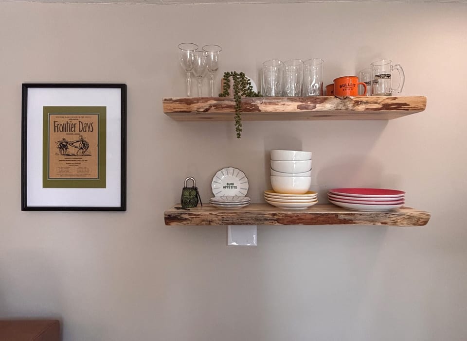 dinnerware