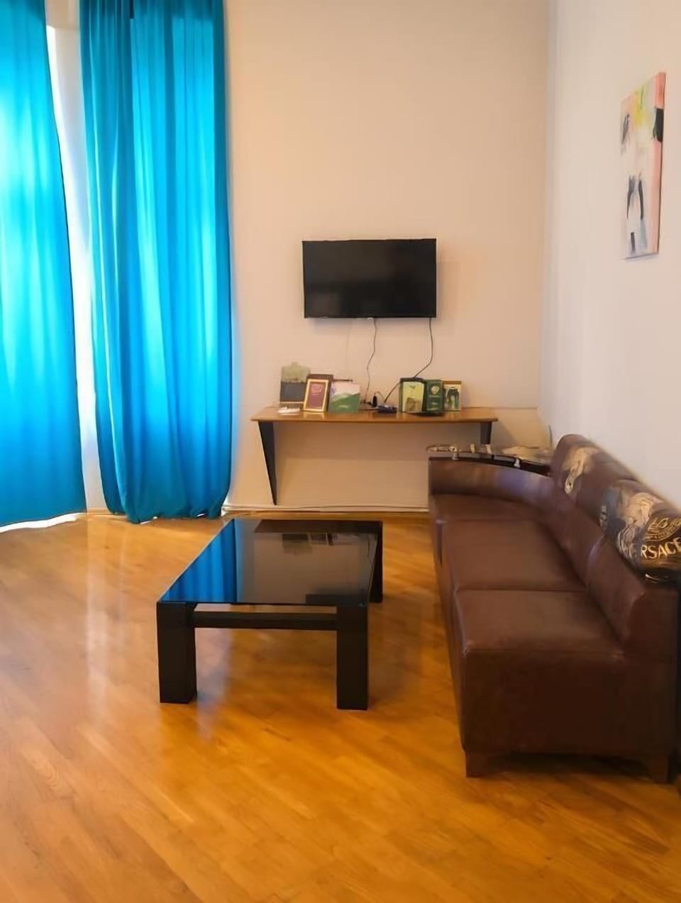 Premium Apartment, Balcony, City View | Living area