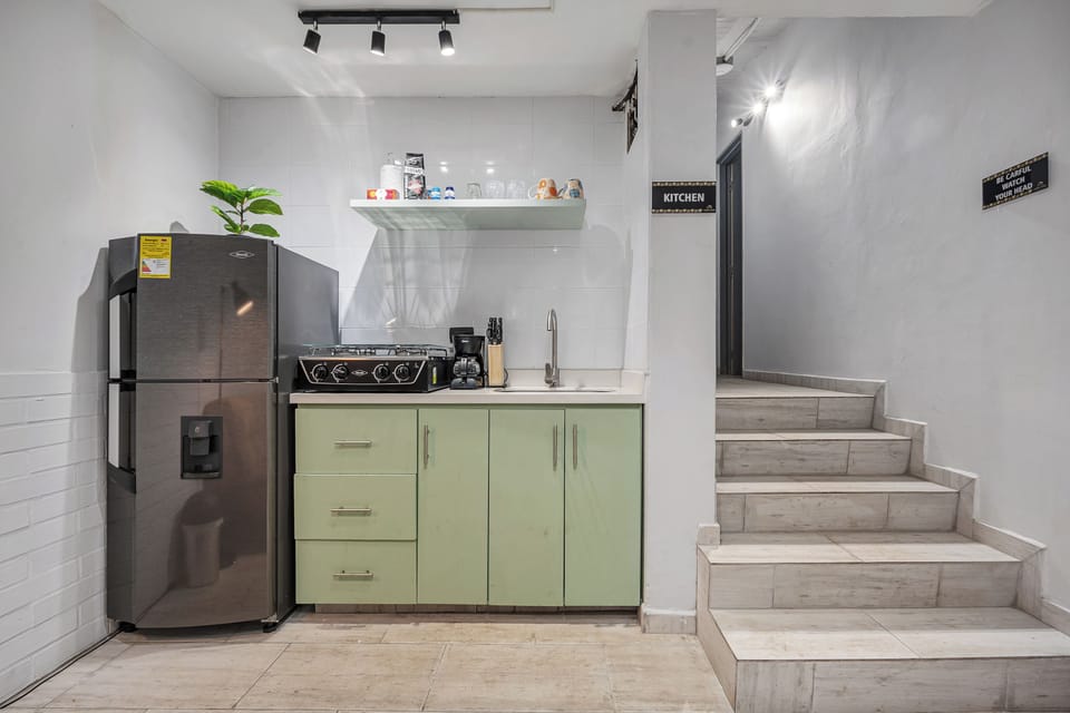Deluxe Apartment, Balcony | Private kitchen