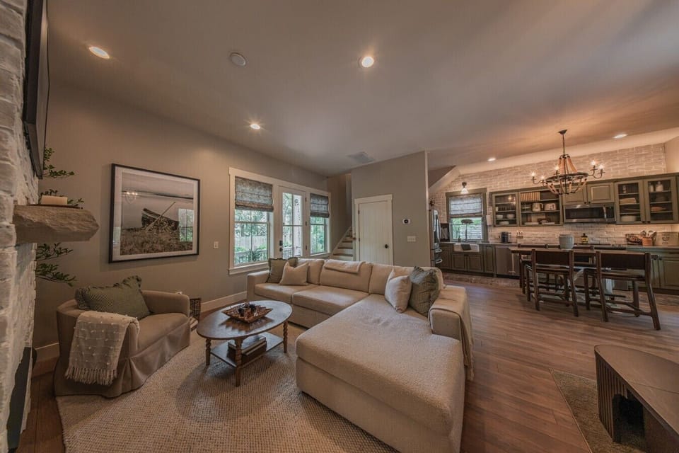 Guilford_Cottage_062226-177