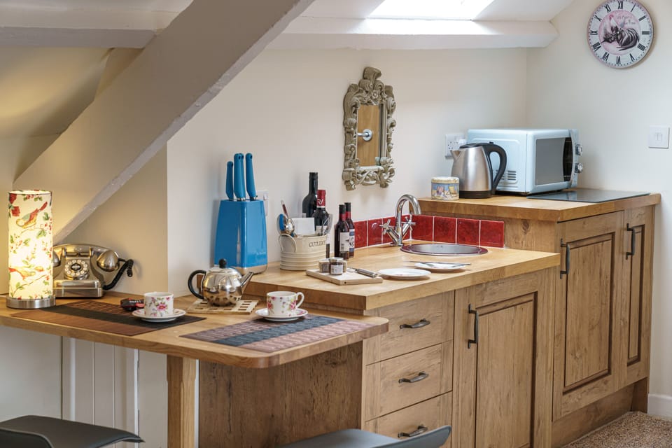 Suite | In-room dining