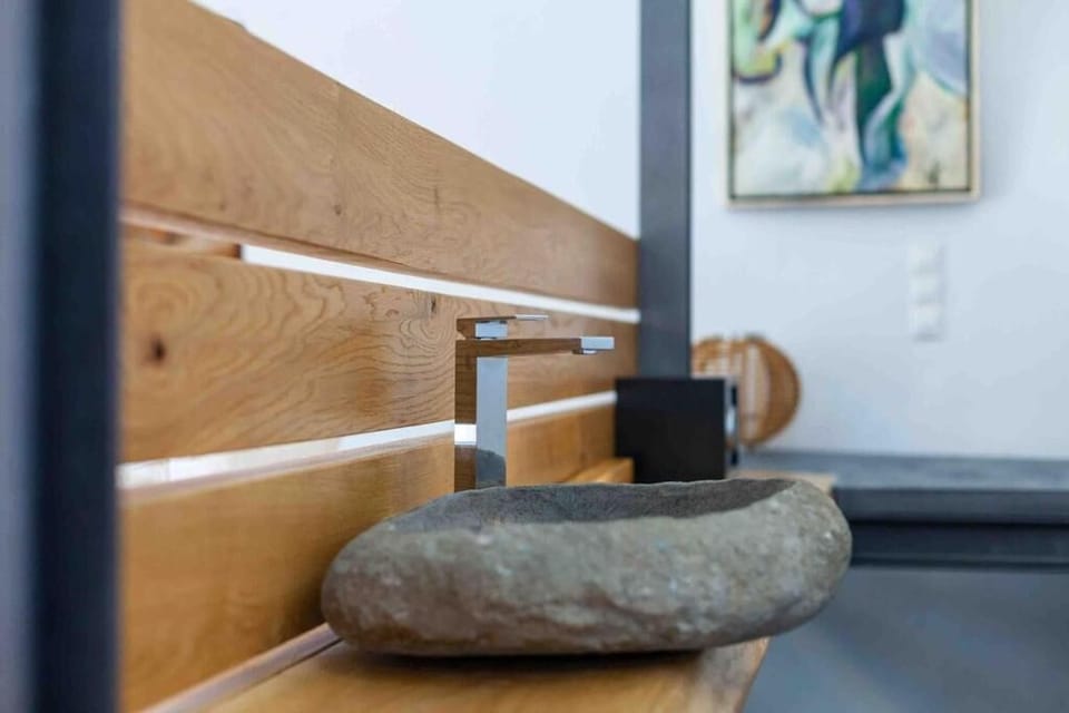 Classic Studio, Patio, Sea View | Bathroom