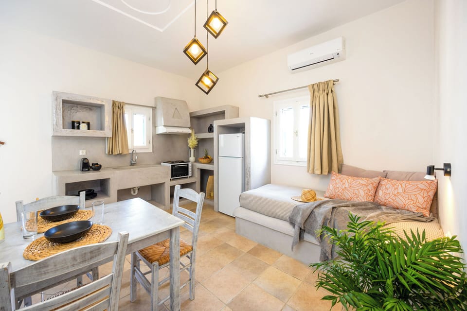 Comfort House, Multiple Beds | Private kitchen | Full-size fridge, stovetop, espresso maker, electric kettle
