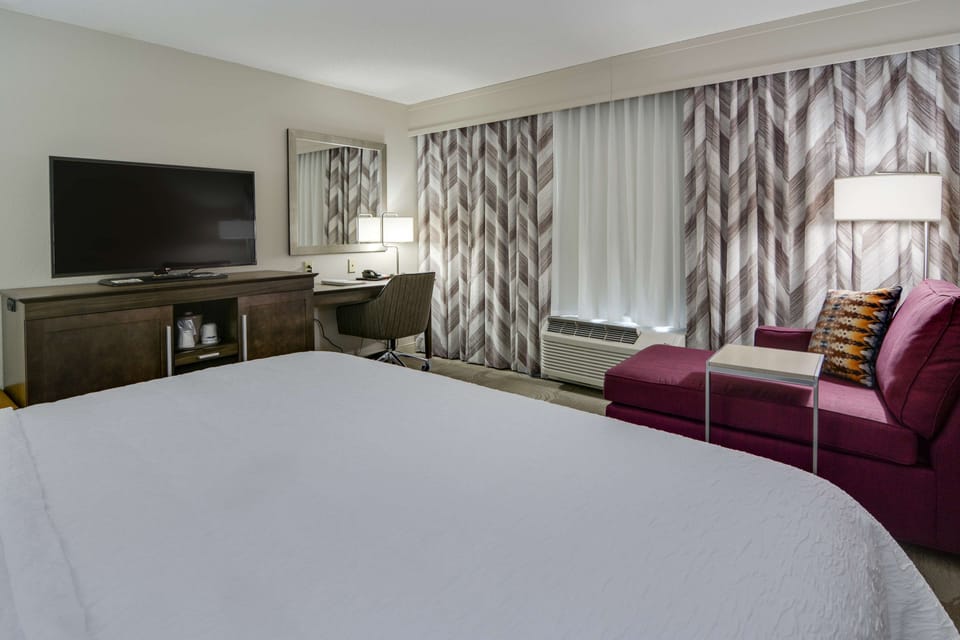 Premium bedding, pillowtop beds, desk, laptop workspace
