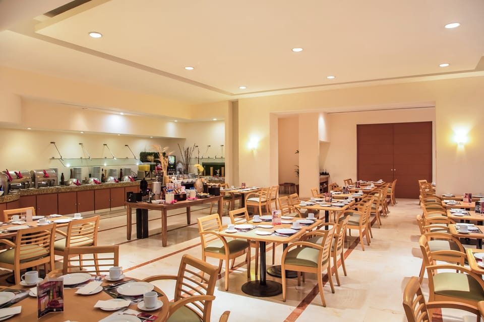 Daily buffet breakfast for a fee