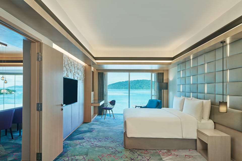 Club Suite, 2 Bedrooms, Sea View | Premium bedding, down comforters, pillowtop beds, in-room safe