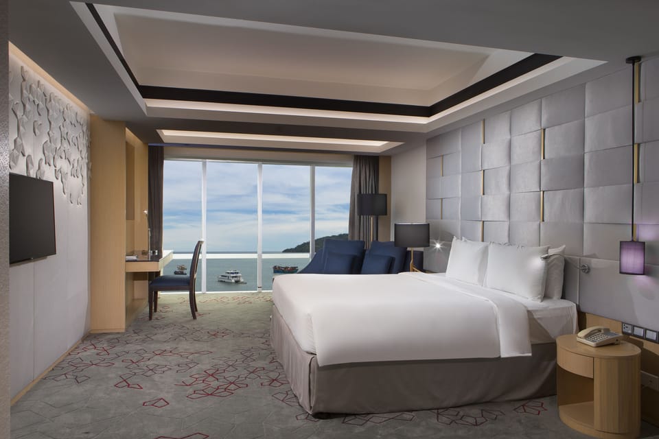 Premium bedding, down comforters, pillowtop beds, in-room safe