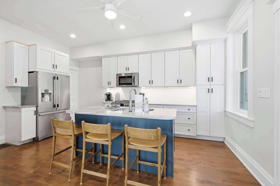 House, Multiple Beds, Garden View (Hillside Hyde Park Home) | Private kitchen