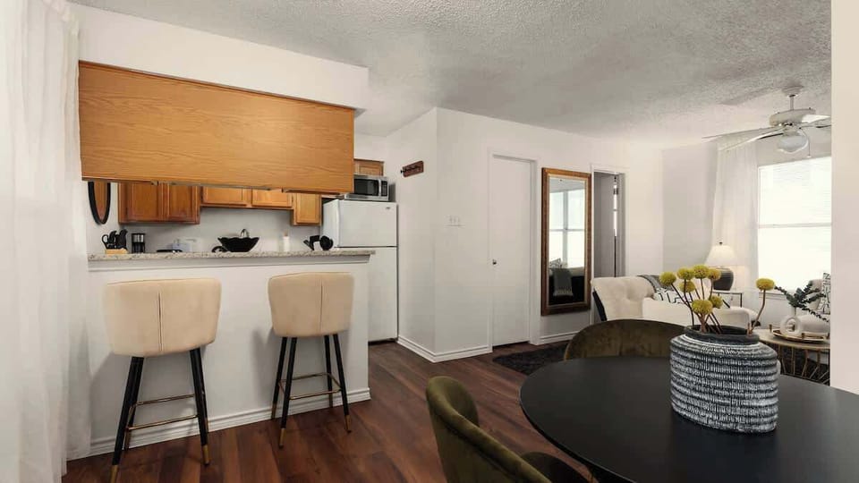 Open-Concept Kitchen, Dining & Living Space