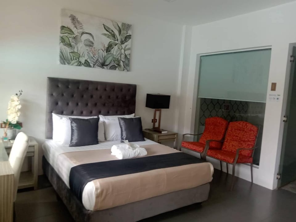 Executive Double Room | Minibar
