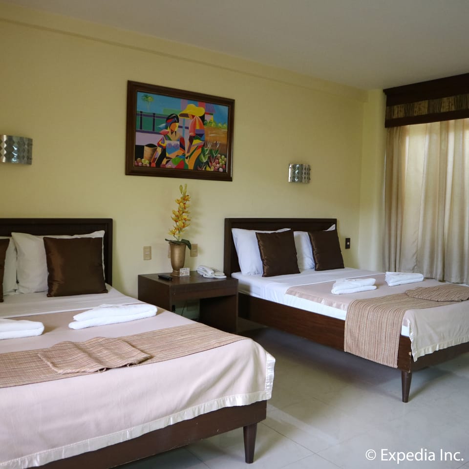 Twin Room | Minibar