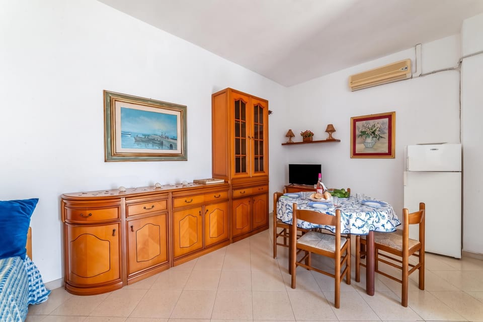 Living and dining room