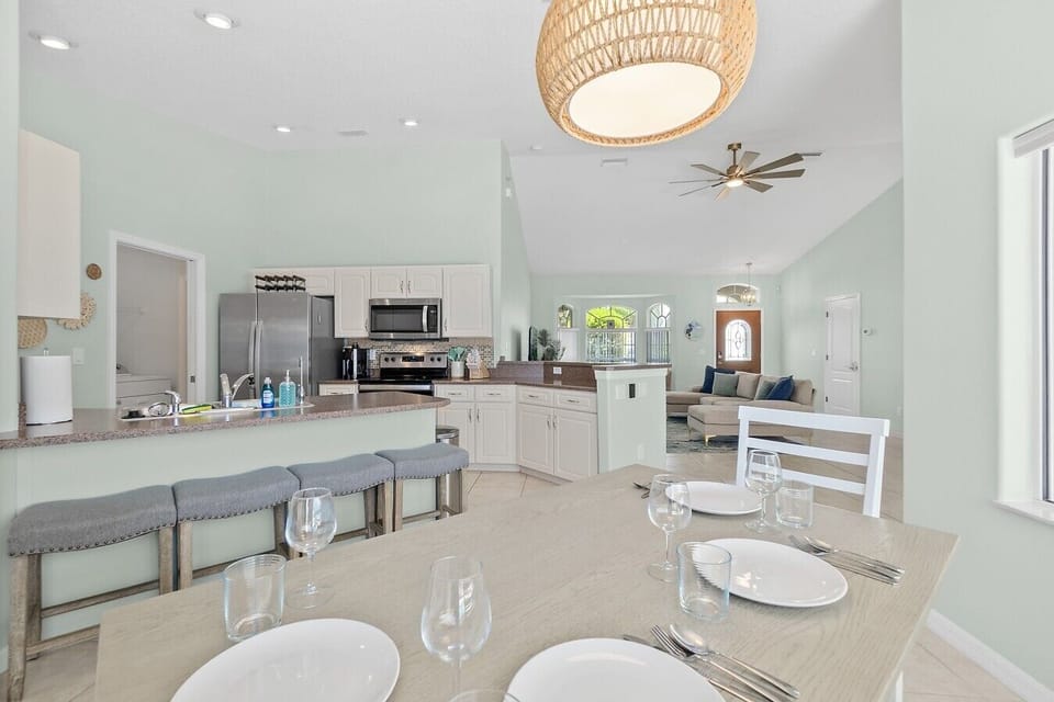 Spacious open floor plan perfect for families and groups traveling together.