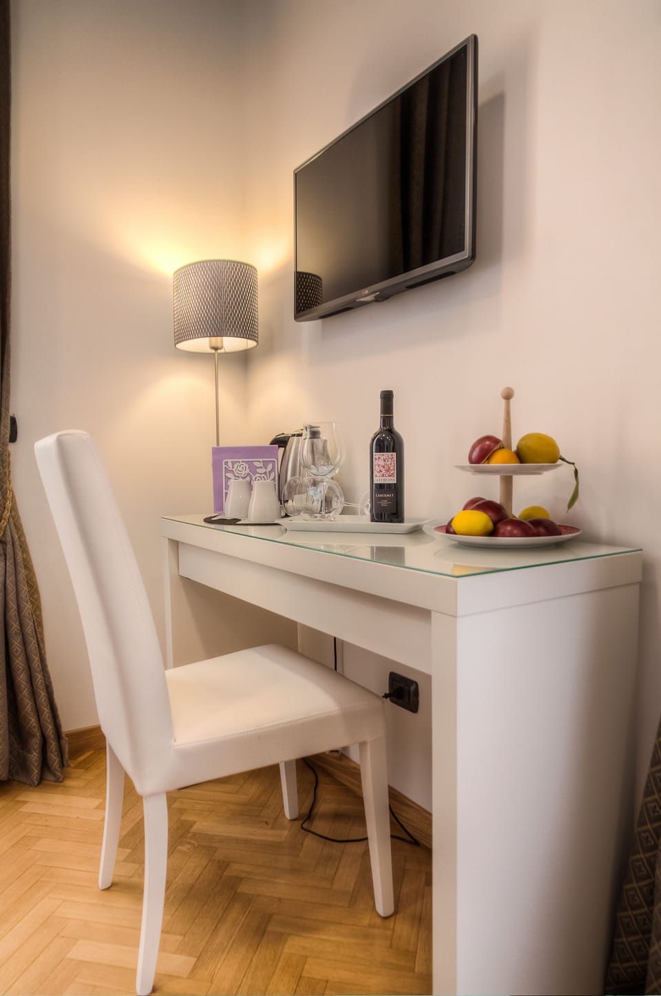 Room amenity