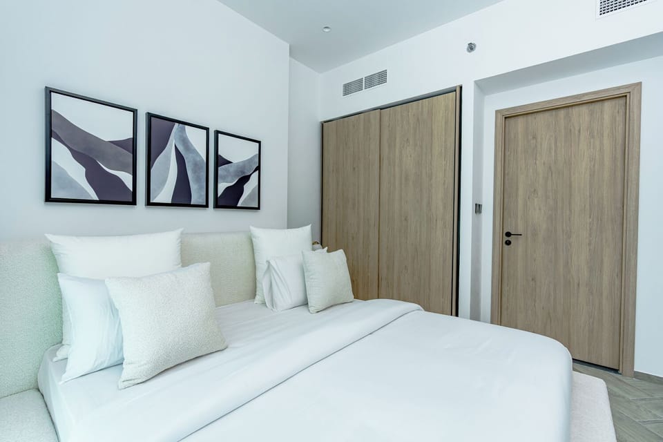Luxury Apartment, Balcony, City View | In-room safe, blackout drapes, soundproofing, iron/ironing board