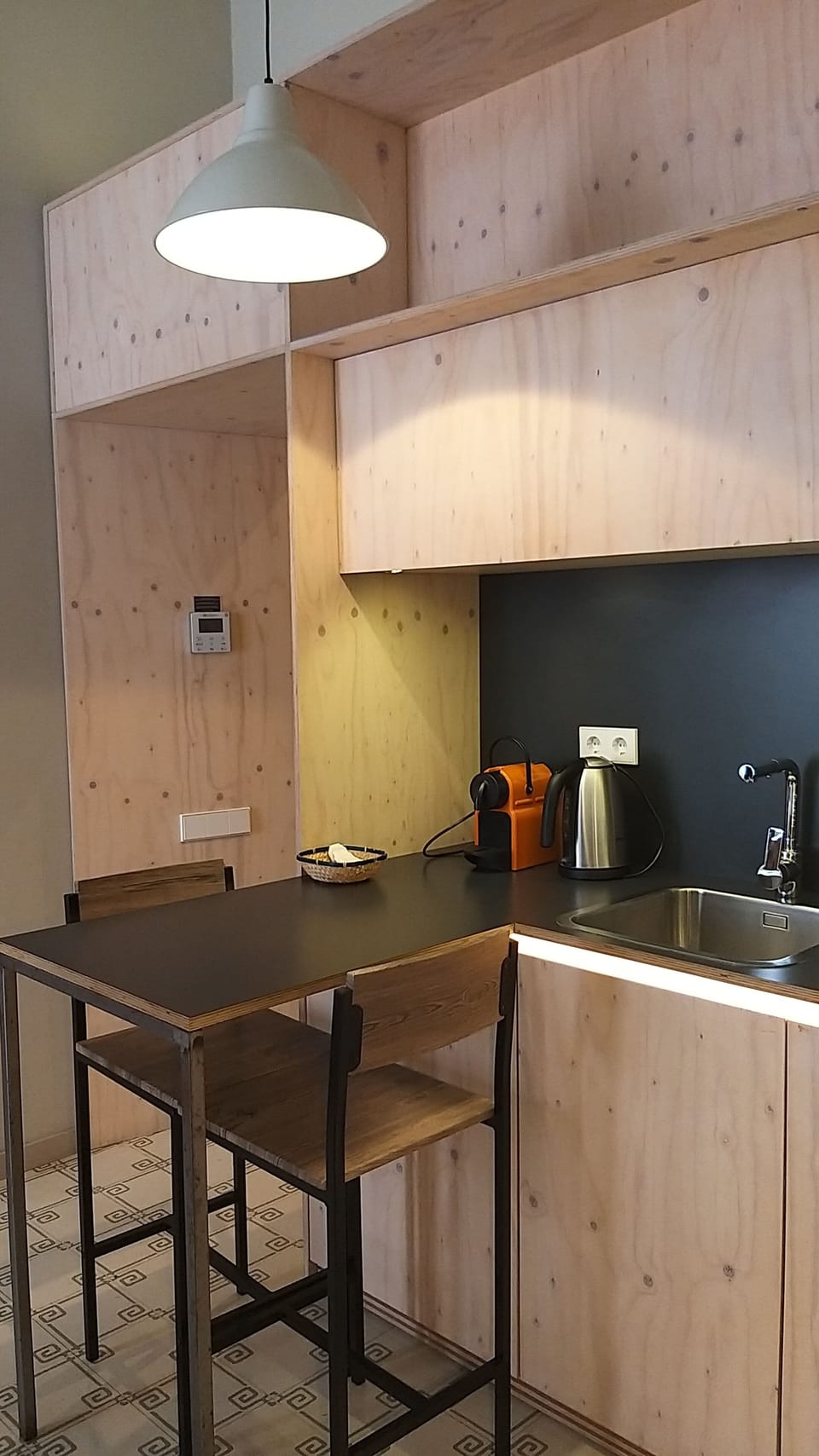Superior Studio | Private kitchenette | Fridge, microwave, espresso maker, coffee/tea maker