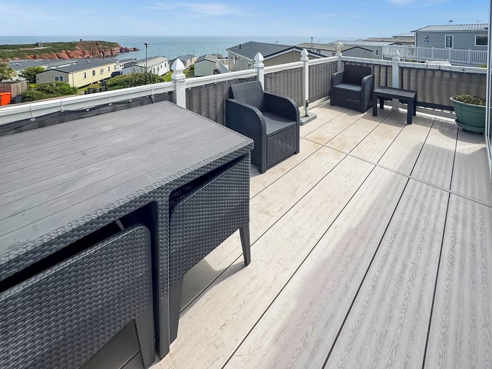 Decking | Damson Green 64 - Grand Coastal retreats, Exmouth