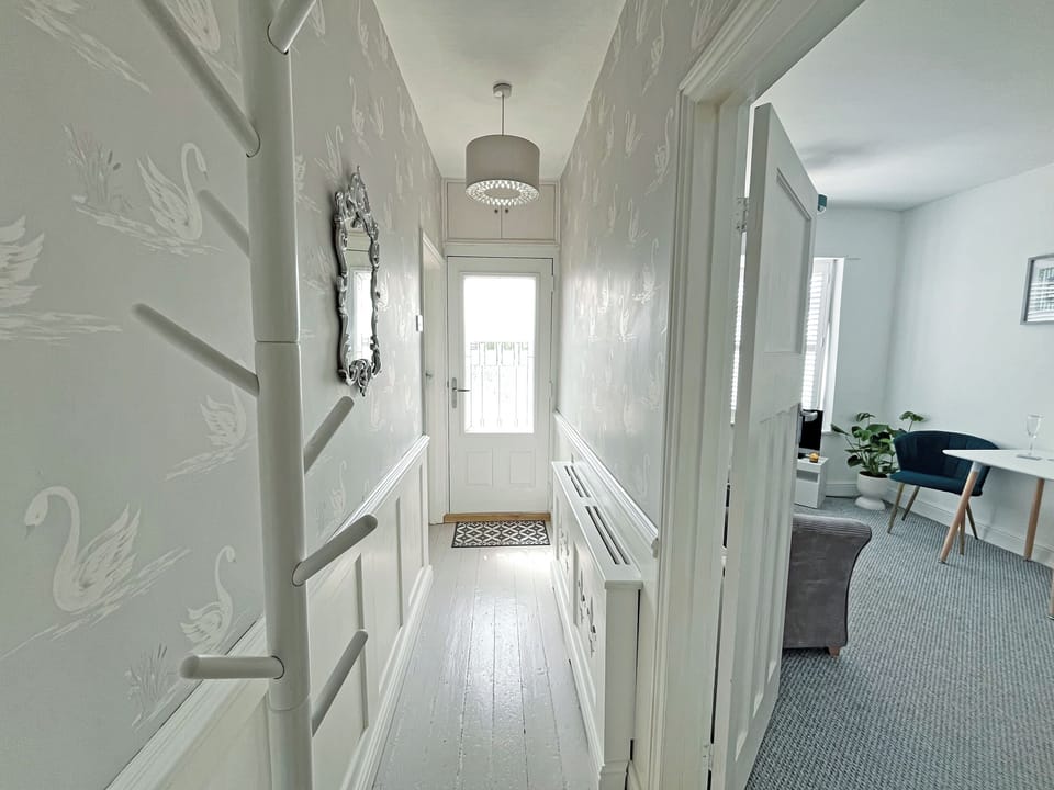 Hallway | Vine - Vine & Vineyard&rsquo;s, Ely