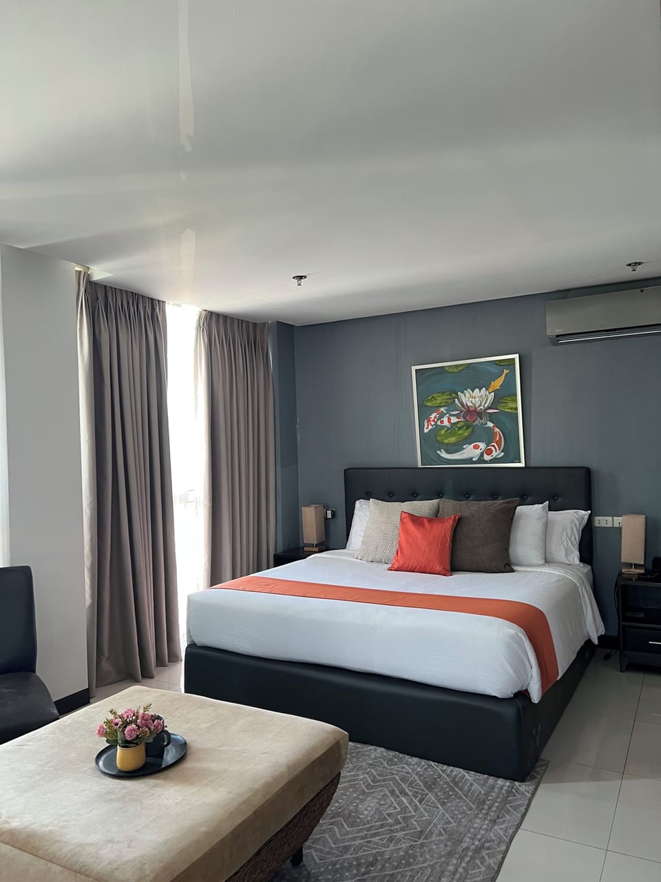 Comfort Suite, Balcony, City View | Free WiFi