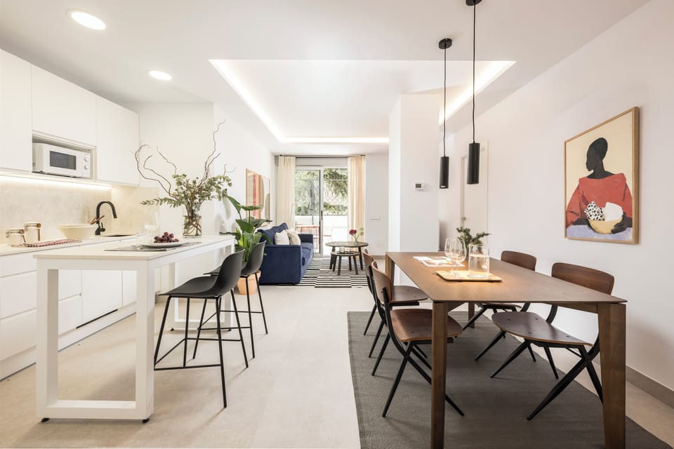 Family Apartment, Patio | Dining room