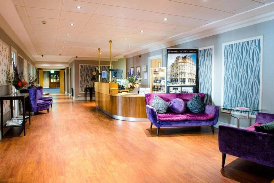 Entrance / Reception