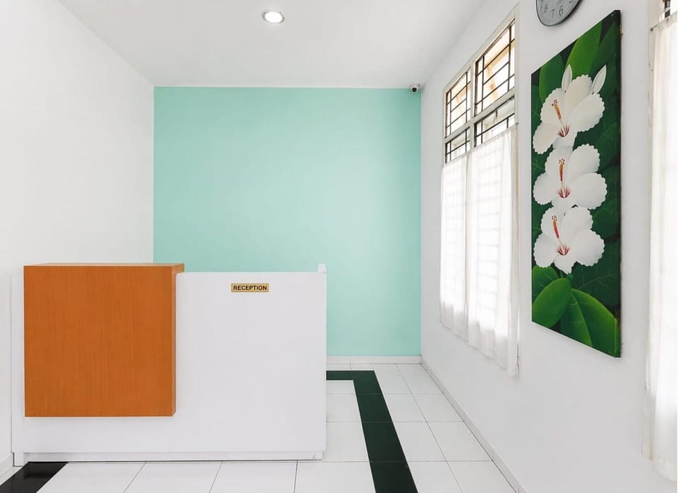 Entrance / Reception