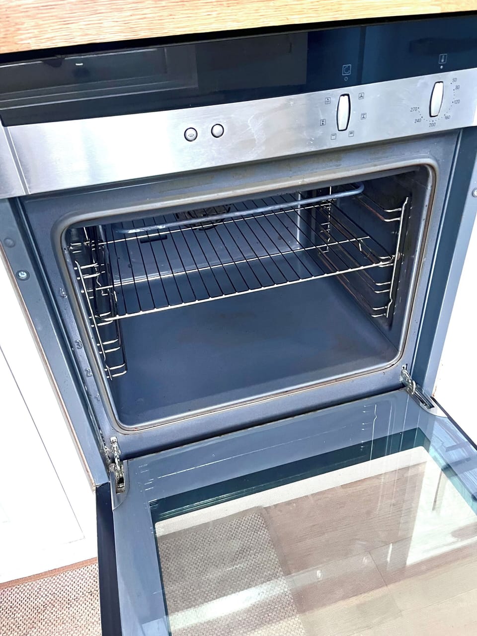 Electric fan oven