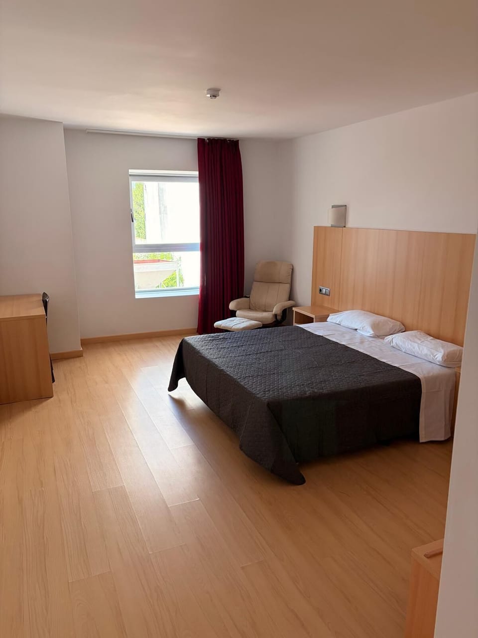 Comfort Double or Twin Room | Desk, laptop workspace, free WiFi