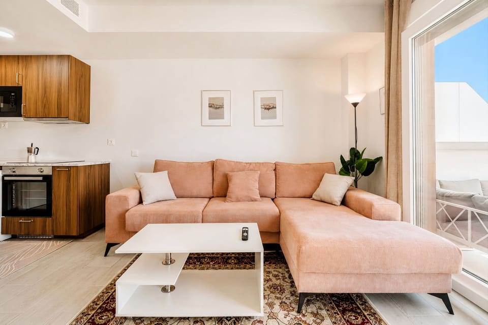 Apartment (1 Bedroom) | Interior