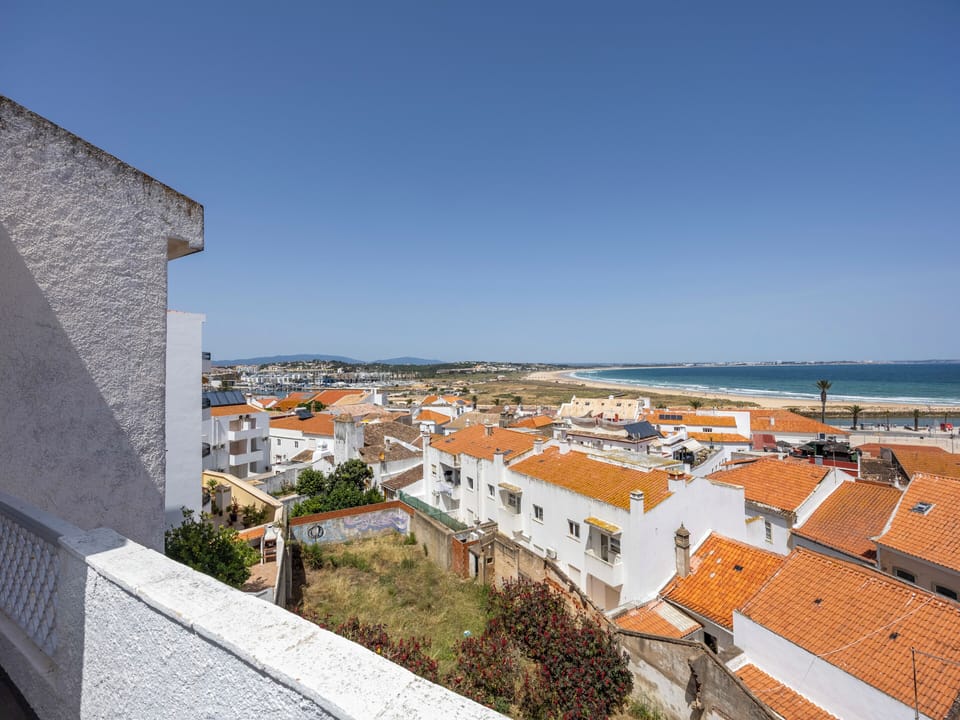 Beach/ocean view