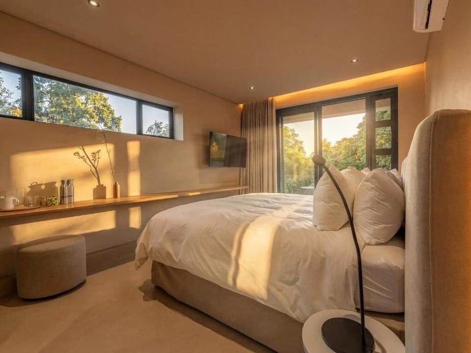 Standard Double Room, Balcony, Mountain View | In-room safe, soundproofing, free WiFi