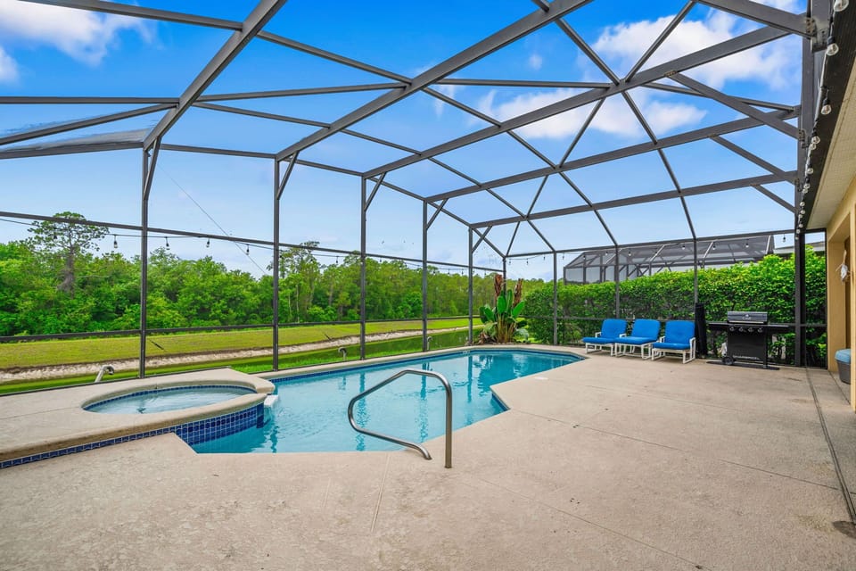 Screened comfort, endless fun