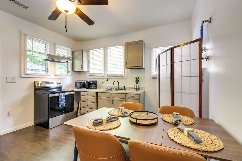 House (4 Bedrooms) | Interior