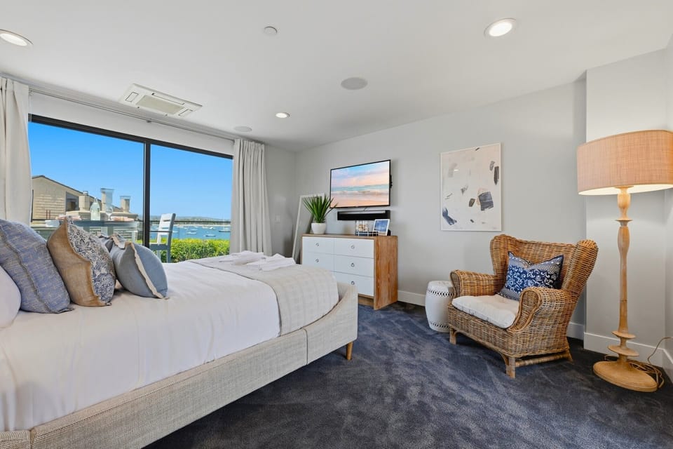 Guest Suite 1 with Bistro set on balcony