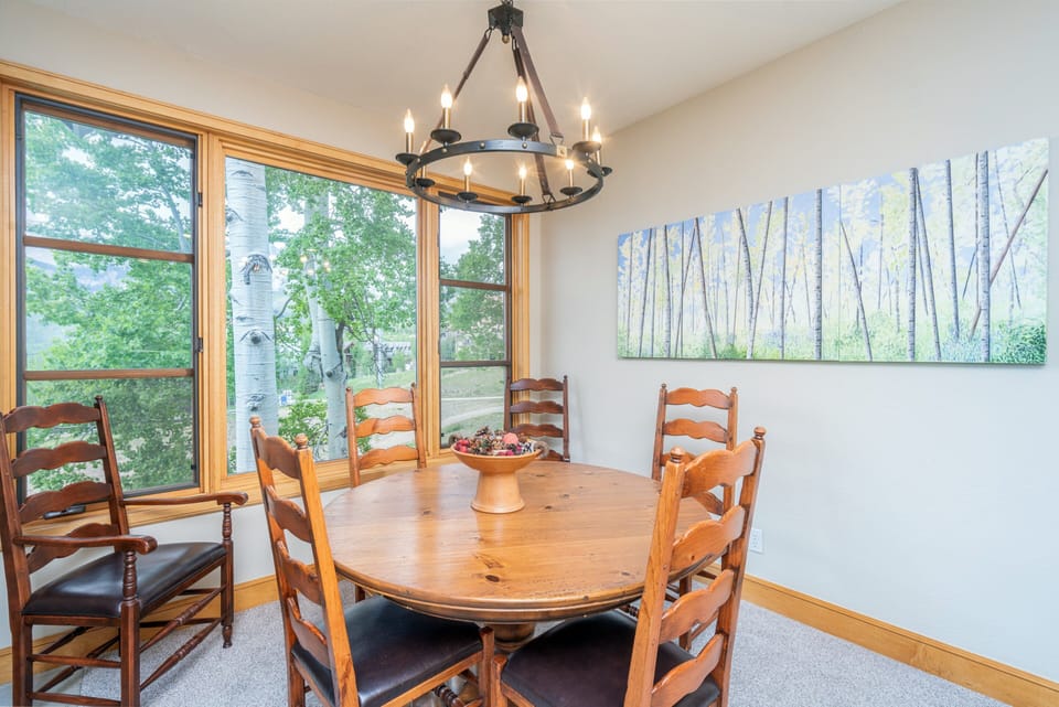 Townhome, 3 Bedrooms | Dining