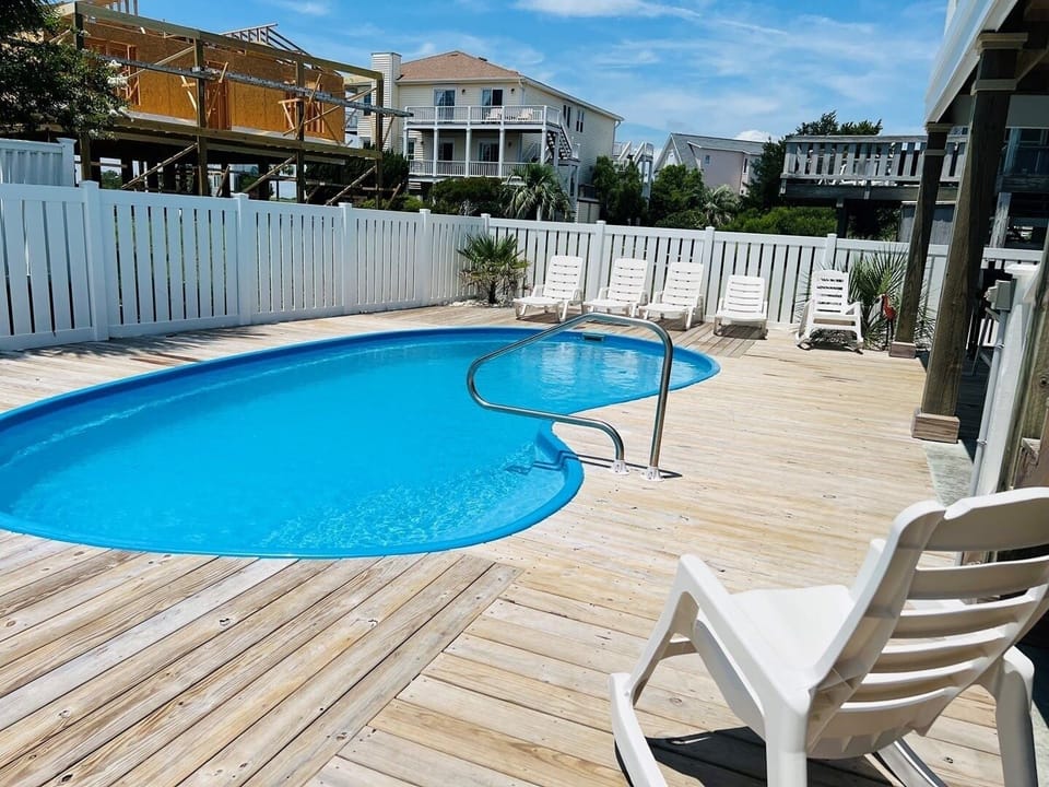 House, 4 Bedrooms | Pool | A heated pool