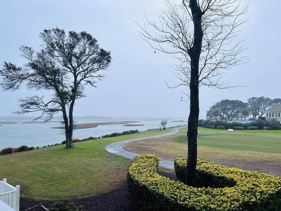 House, 2 Bedrooms | Golf