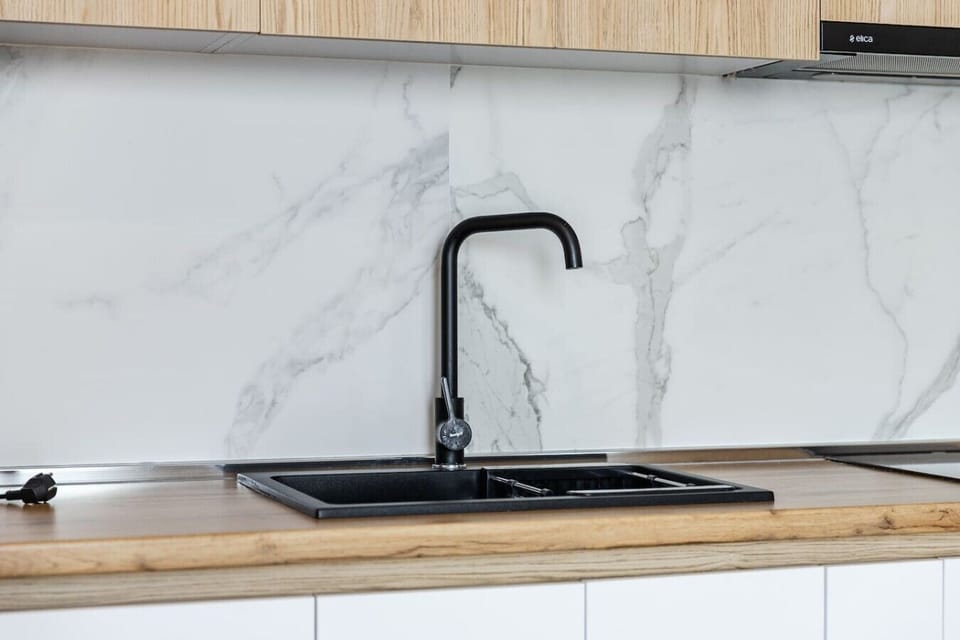 Fully-equipped kitchen details
