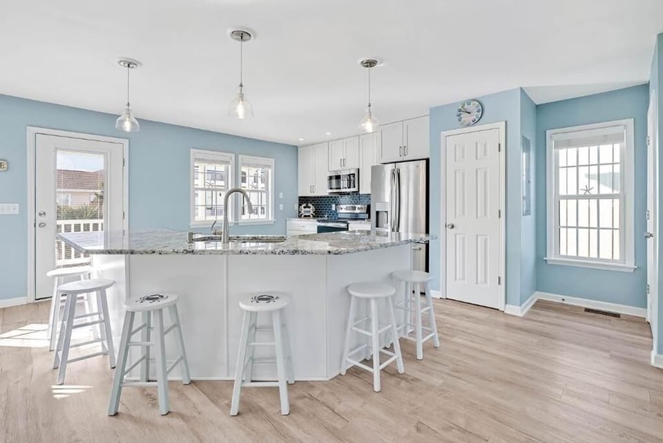 House, 3 Bedrooms | Private kitchen | Fridge, oven, coffee/tea maker, toaster