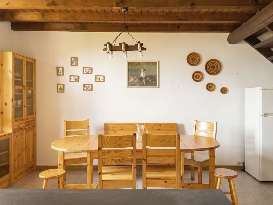 Furniture, Flooring, Interior Design, Wall, Floor, Wood, Ceiling, Chair, Table, Dining Room