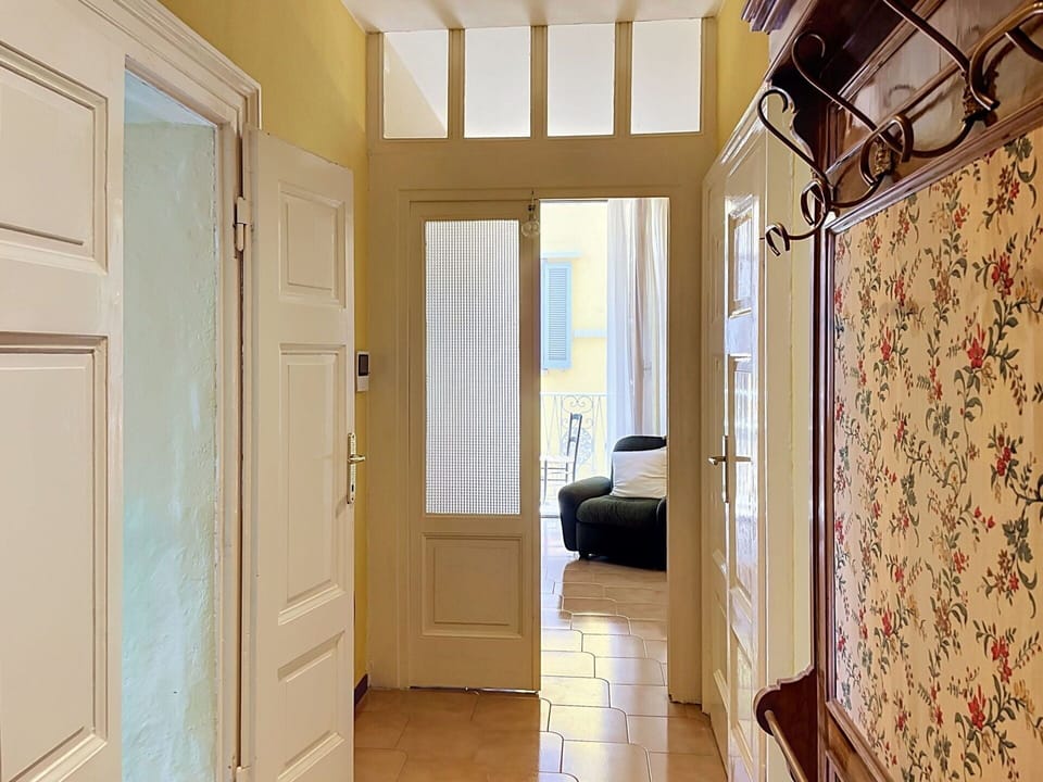 Flooring, Wall, Floor, Wood, Interior Design, Yellow, Door, Lighting, Ceiling, Home Door