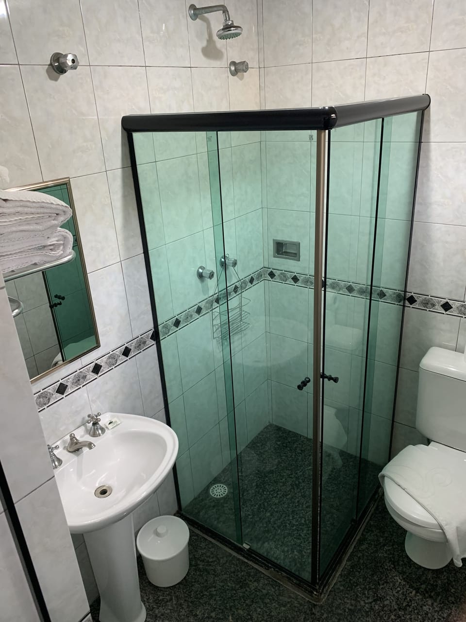Standard Double Room | Bathroom | Shower, hair dryer, towels